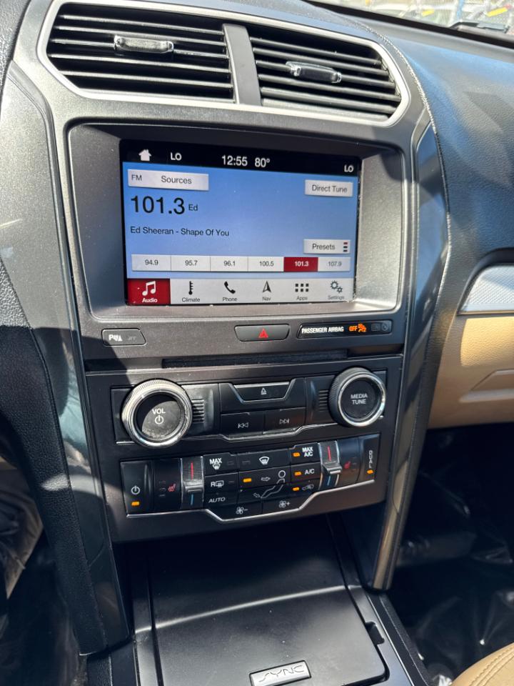 Ford Explorer XLT 4WD 2017