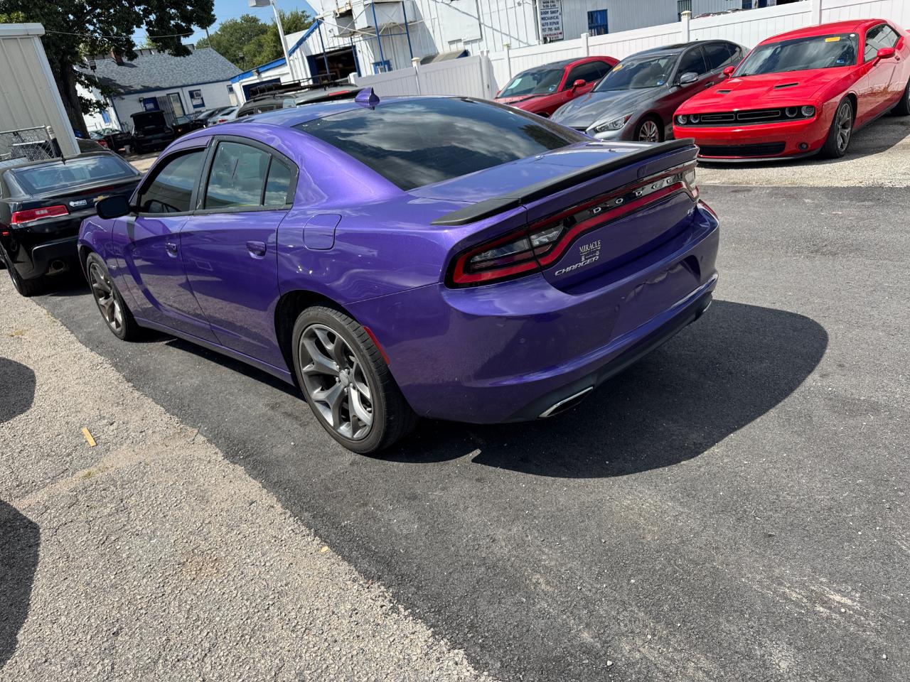 Dodge Charger 4dr Sdn R/T RWD 2016