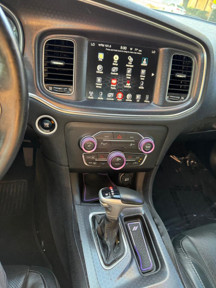 Dodge Charger 4dr Sdn R/T RWD 2016