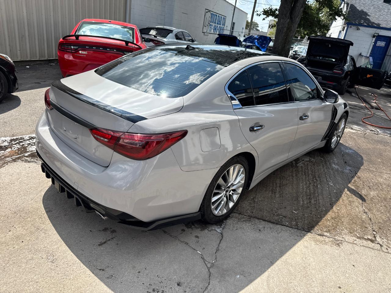 Infiniti Q50 3.0t LUXE RWD 2019