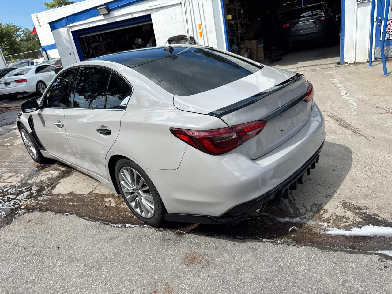 Infiniti Q50 3.0t LUXE RWD 2019