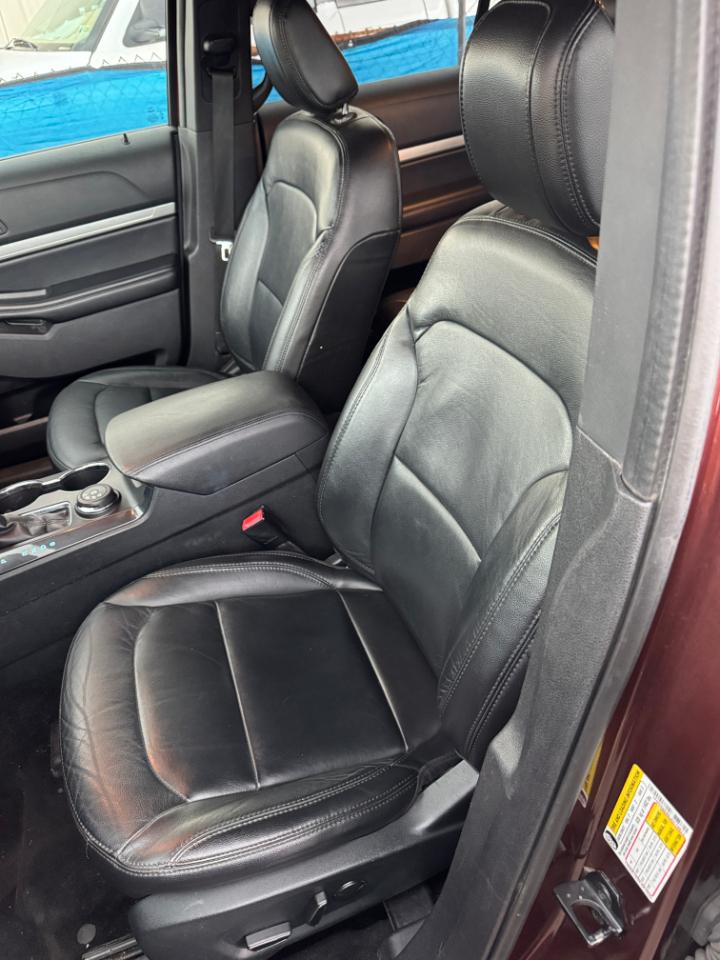 Ford Explorer XLT 4WD 2018