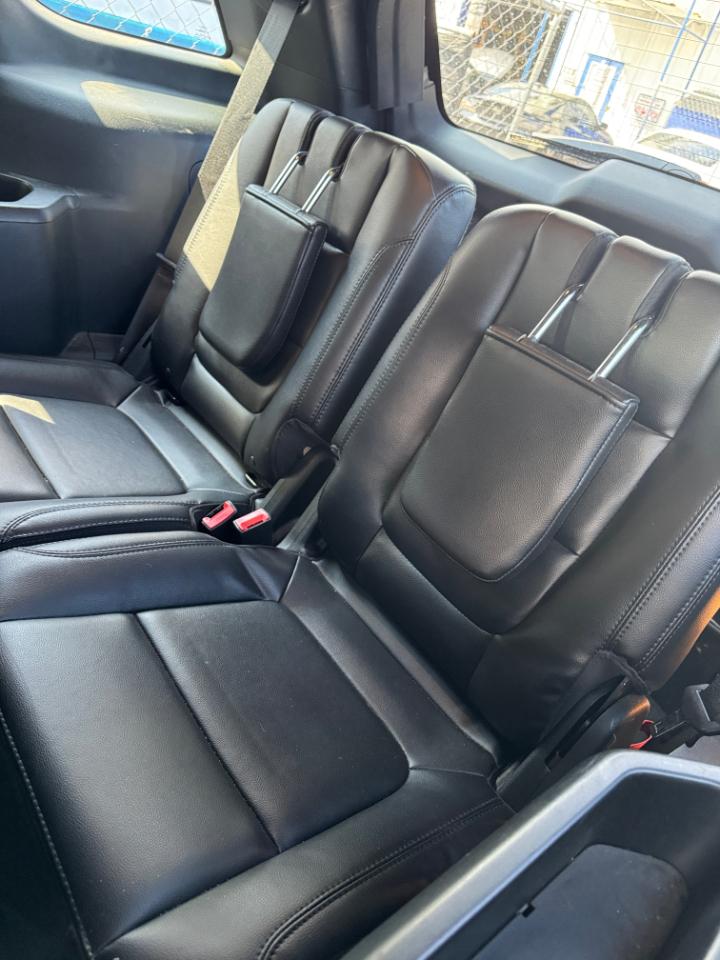Ford Explorer XLT 4WD 2018