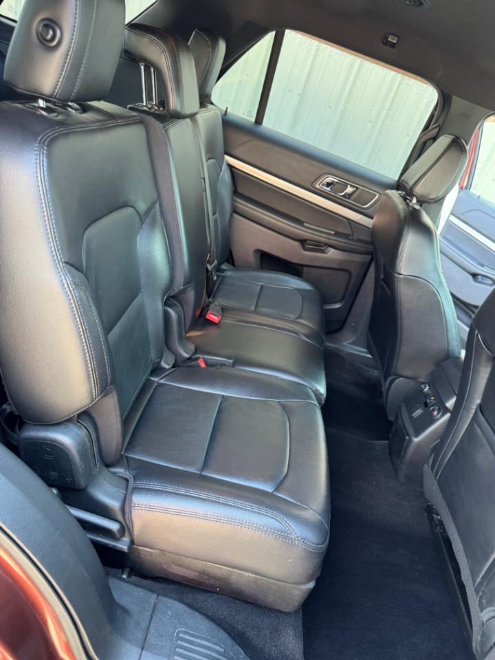 Ford Explorer XLT 4WD 2018