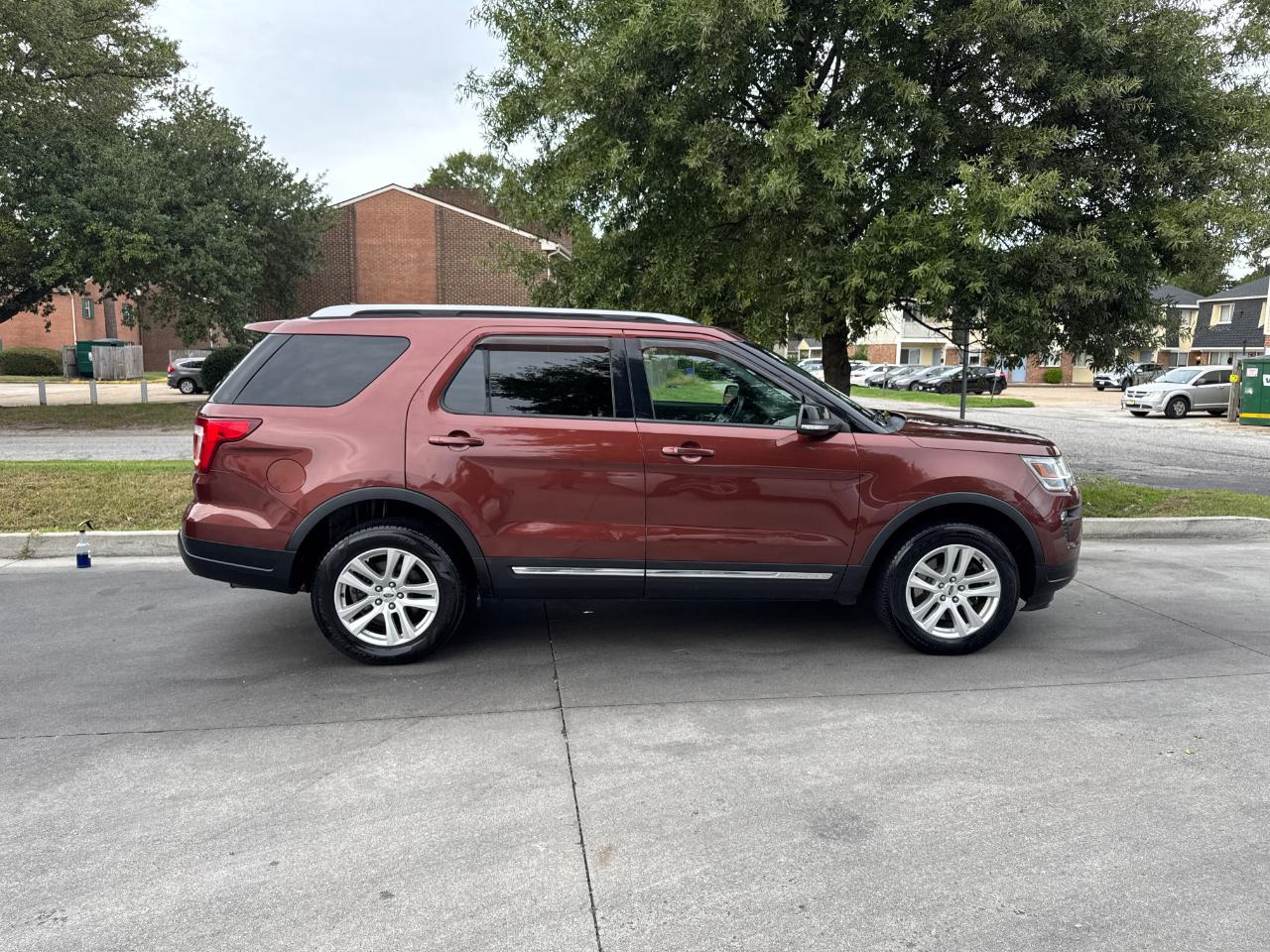 Ford Explorer XLT 4WD 2018