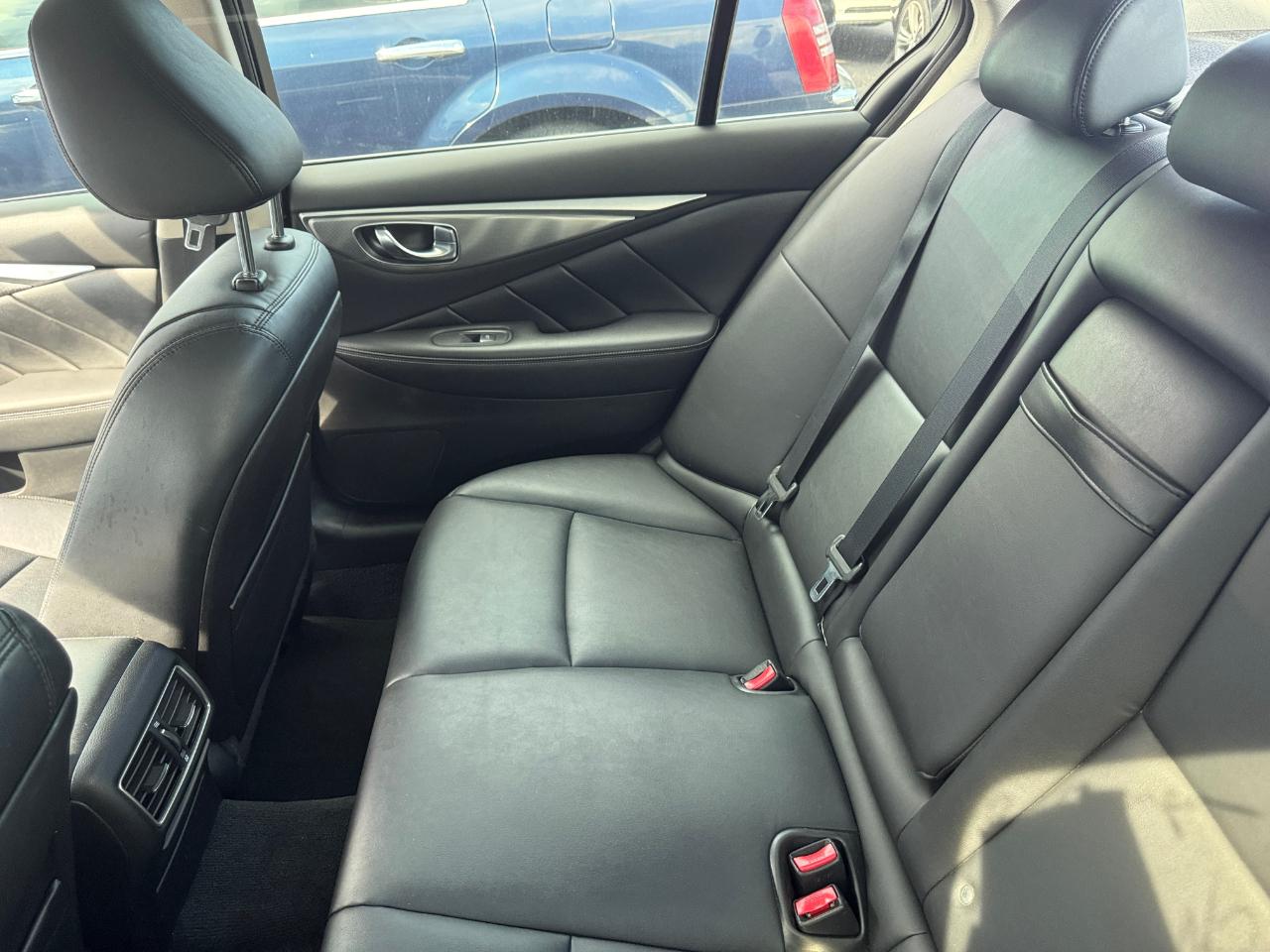 Infiniti Q50 4dr Sdn AWD 2015