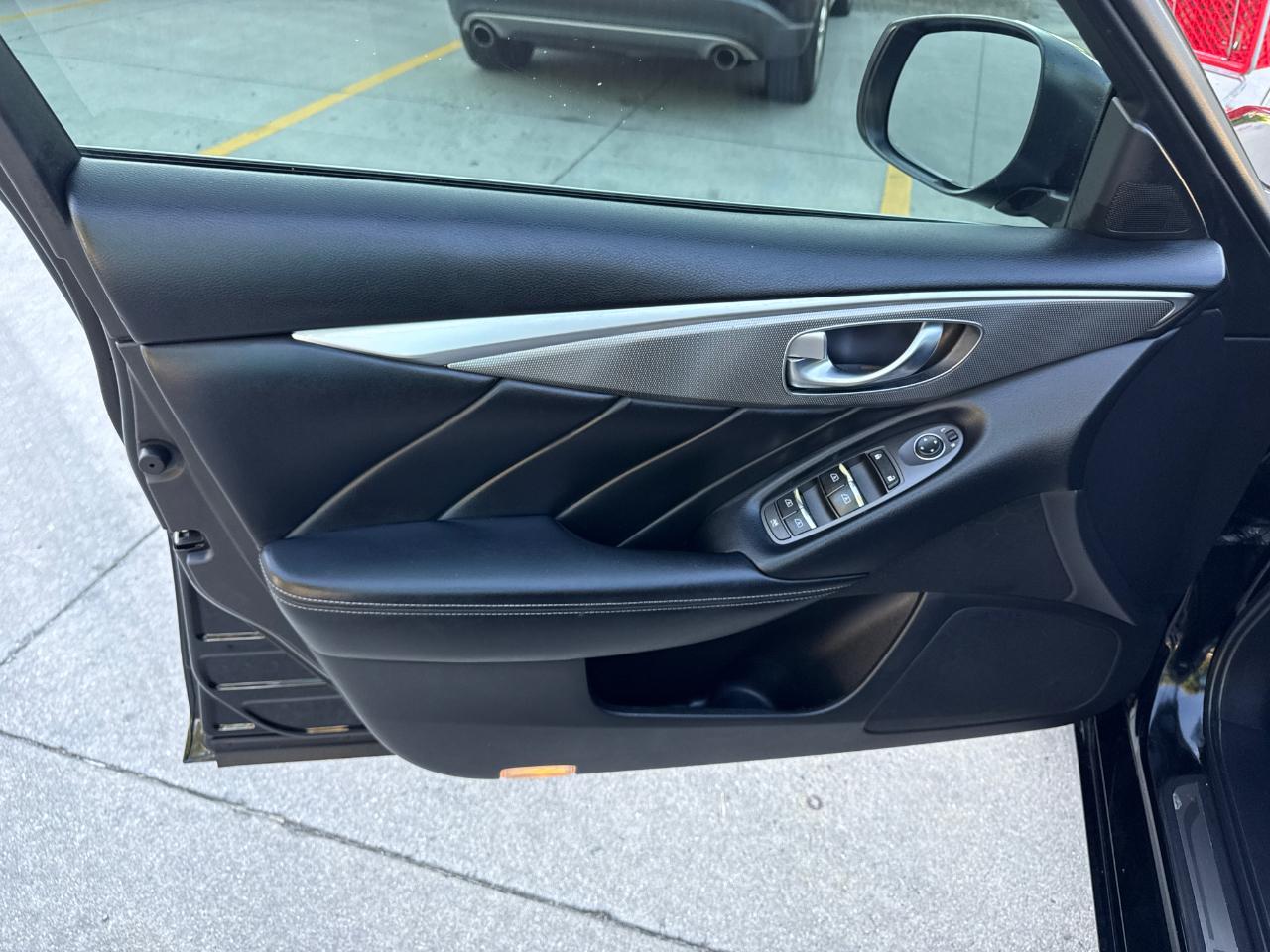 Infiniti Q50 4dr Sdn AWD 2015