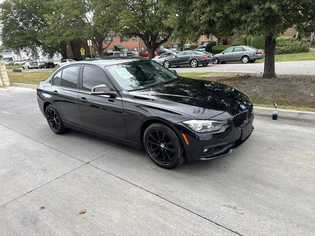 BMW 3 Series 320i xDrive Sedan 2017