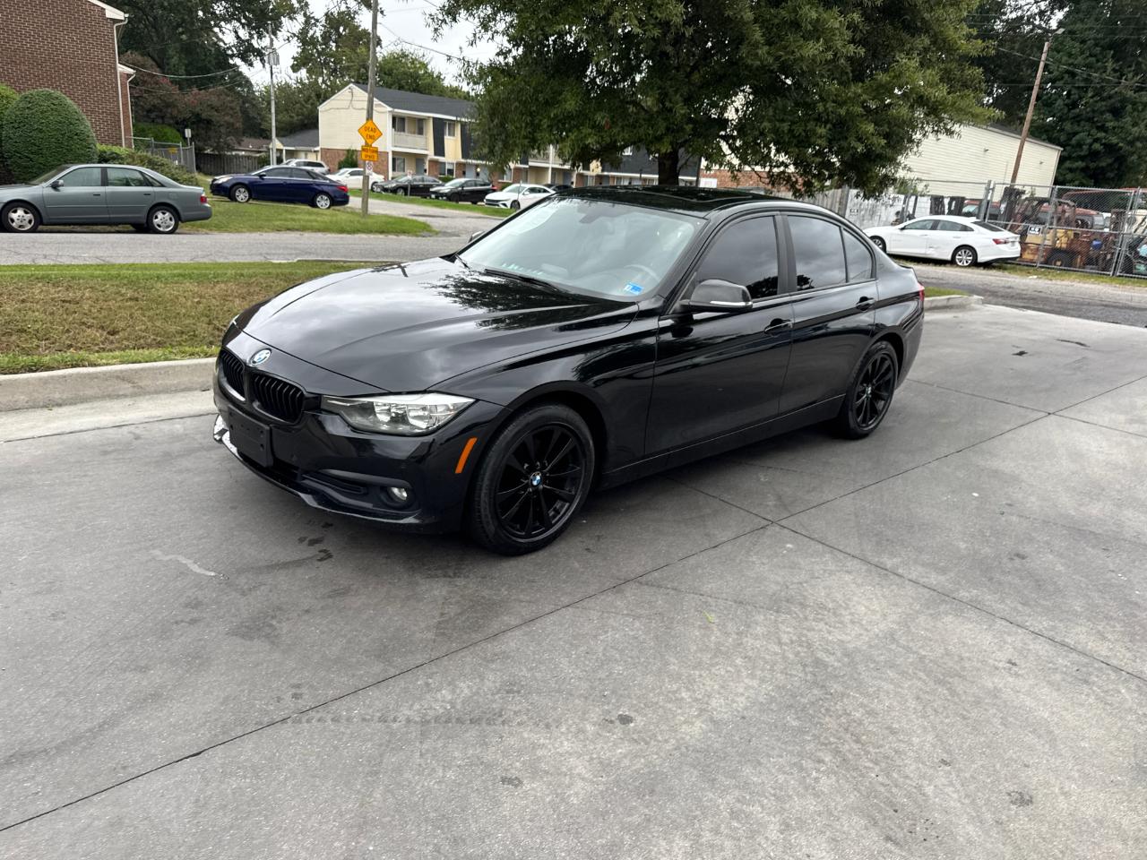 BMW 3 Series 320i xDrive Sedan 2017