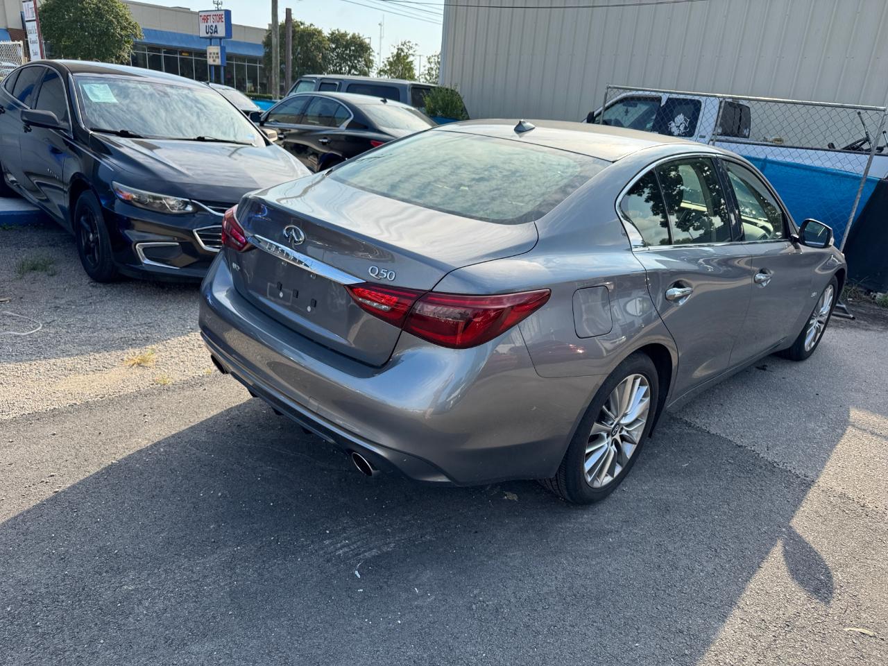 Infiniti Q50 3.0t LUXE AWD 2018