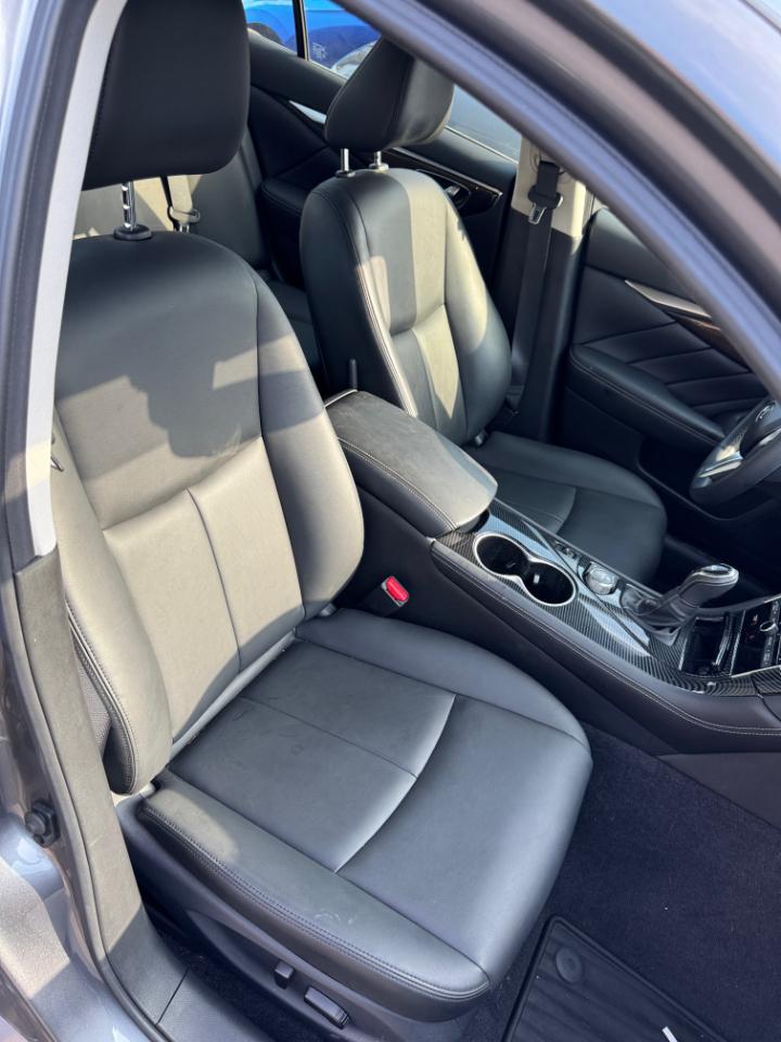 Infiniti Q50 3.0t LUXE AWD 2018