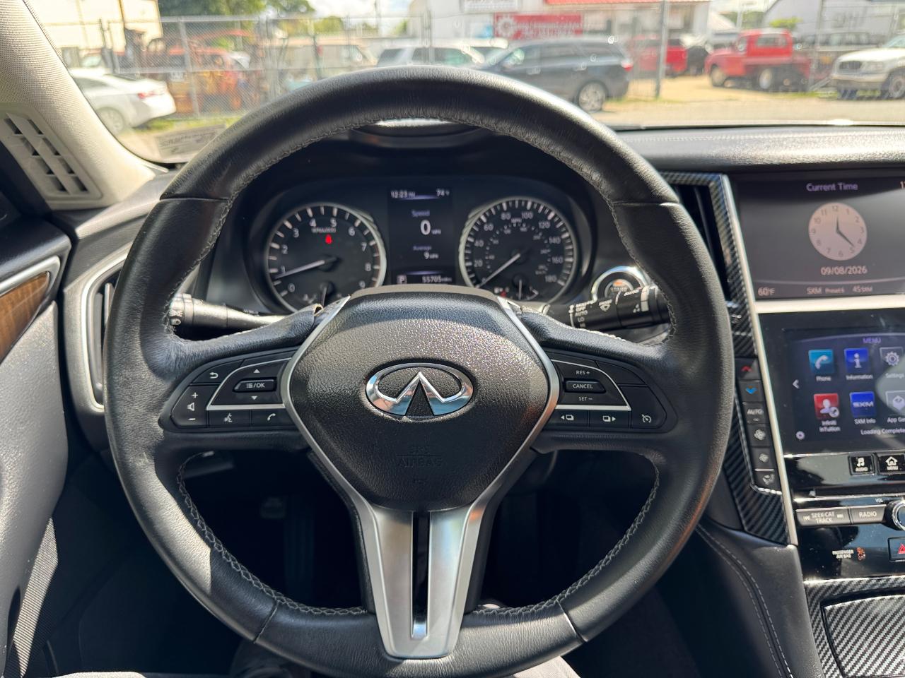 Infiniti Q50 3.0t LUXE AWD 2018
