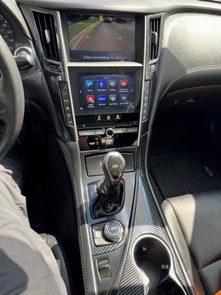 Infiniti Q50 3.0t LUXE AWD 2018