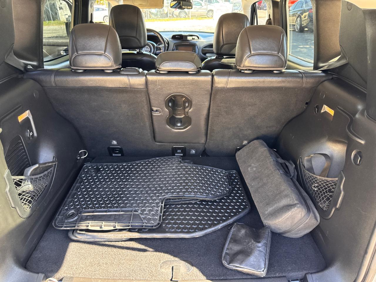 Jeep Renegade Deserthawk 4x4 *Ltd Avail* 2017