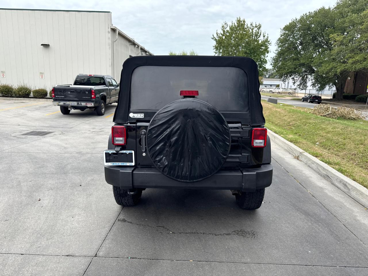 Jeep Wrangler Unlimited 4WD 4dr Sport 2014
