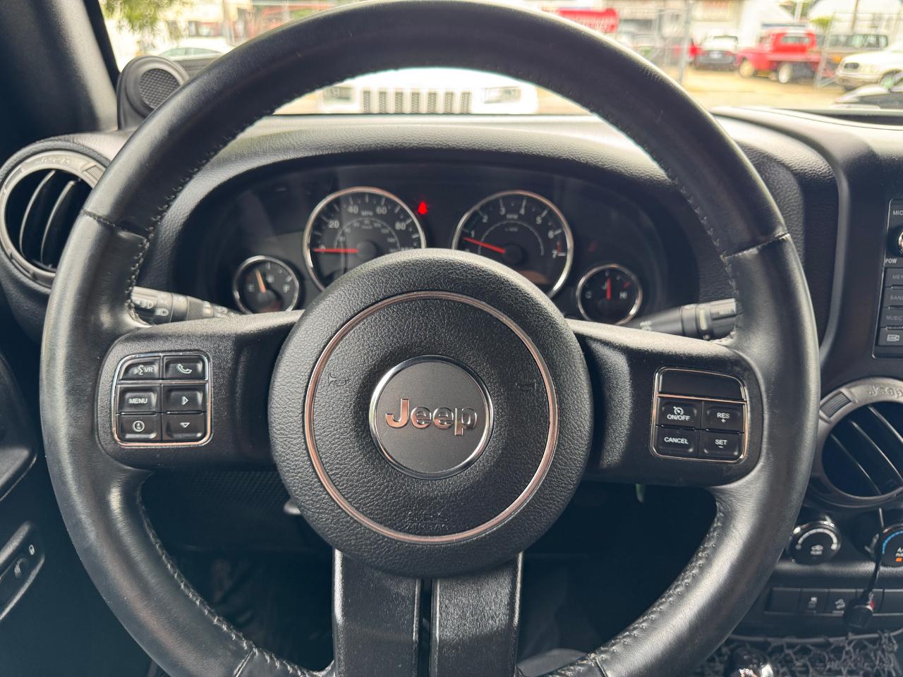 Jeep Wrangler Unlimited 4WD 4dr Sport 2014