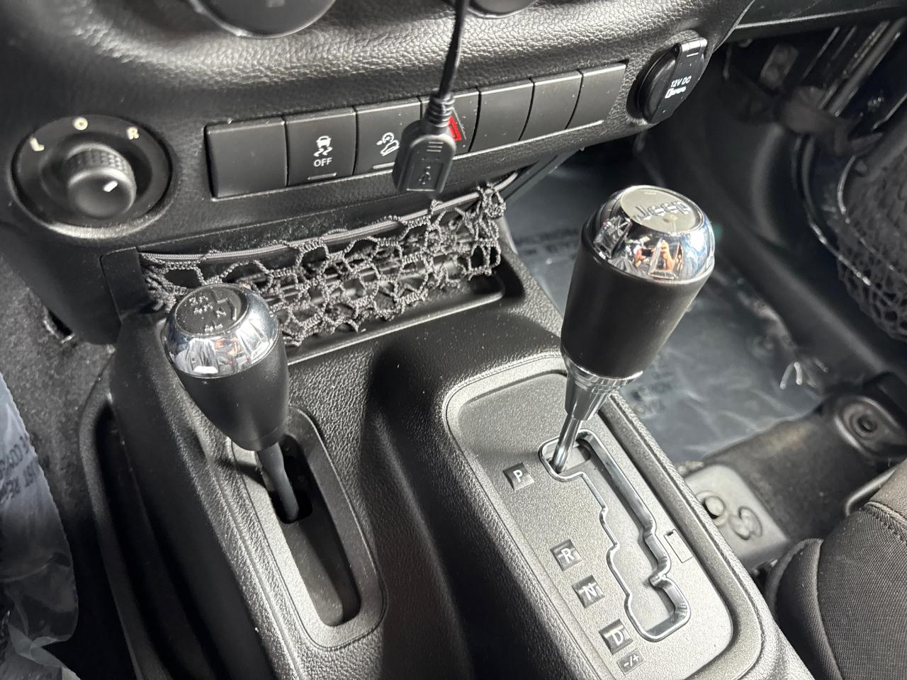 Jeep Wrangler Unlimited 4WD 4dr Sport 2014