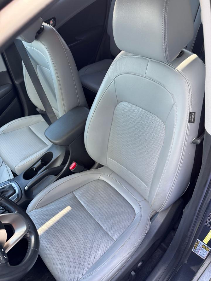 Hyundai Kona Limited DCT FWD 2020