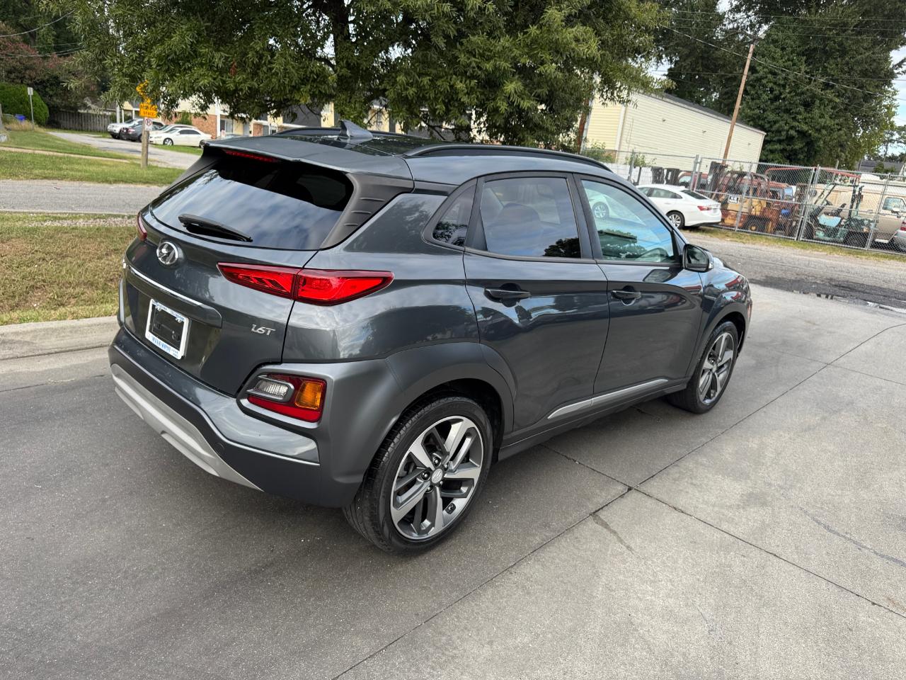 Hyundai Kona Limited DCT FWD 2020