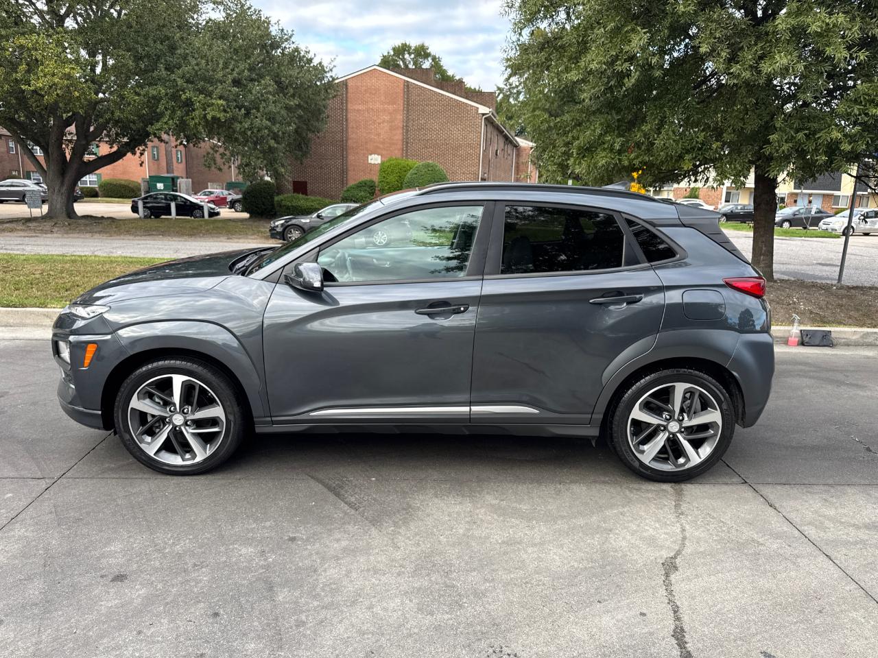 Hyundai Kona Limited DCT FWD 2020