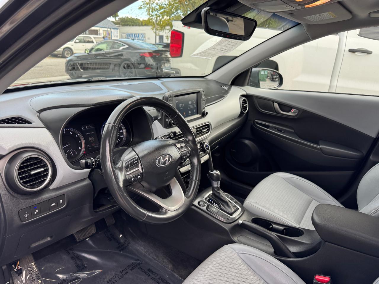 Hyundai Kona Limited DCT FWD 2020