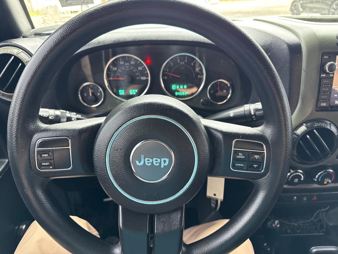 Jeep Wrangler 4WD 2dr Sport 2015