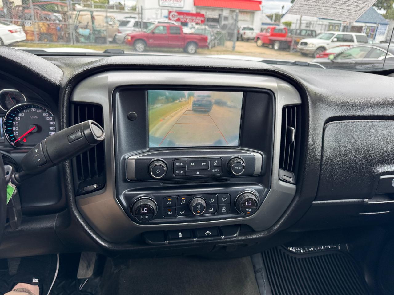 Chevrolet Silverado 1500 4WD Double Cab 143.5" LT w/1LT 2018