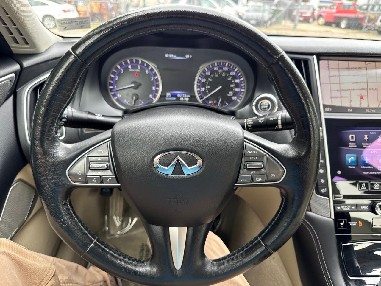 Infiniti Q50 3.0t Premium AWD 2017