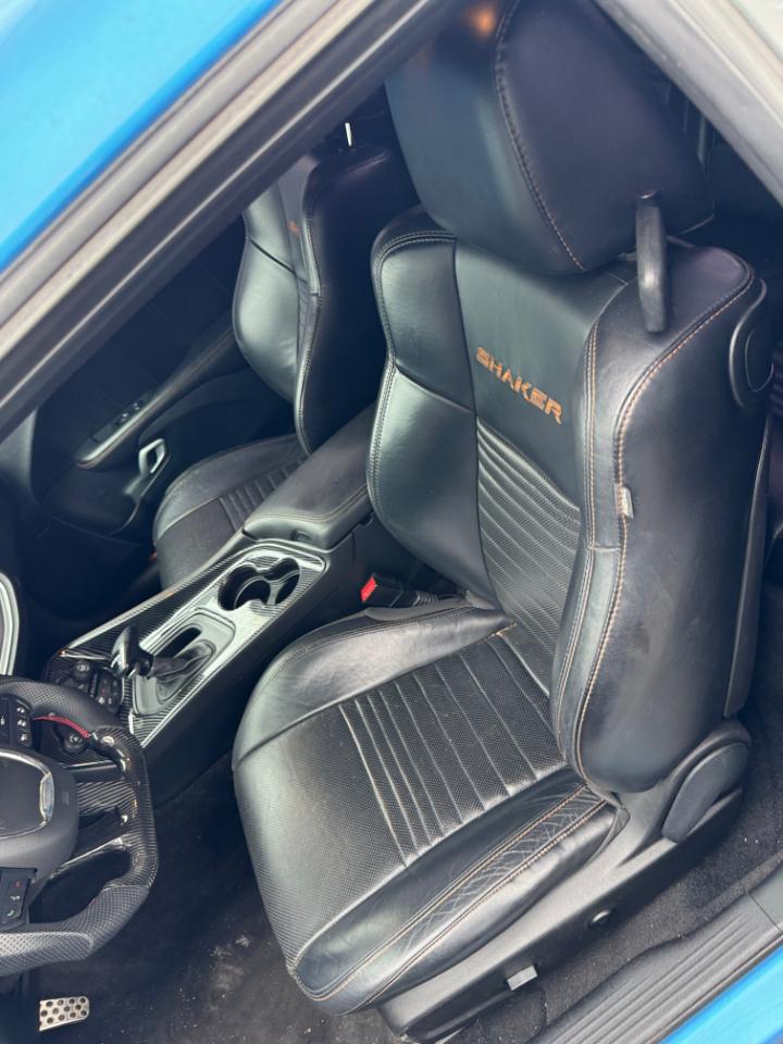 Dodge Challenger 2dr Cpe R/T Plus Shaker 2015