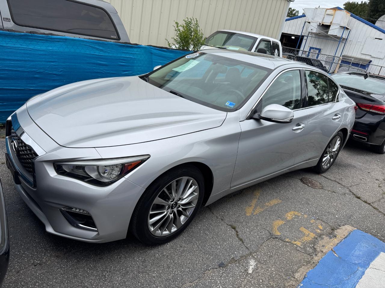 Infiniti Q50 3.0t LUXE AWD 2019