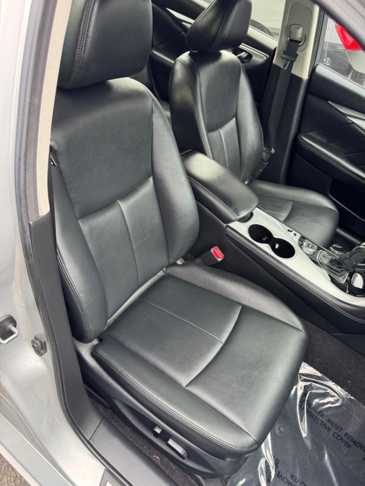 Infiniti Q50 3.0t LUXE AWD 2019