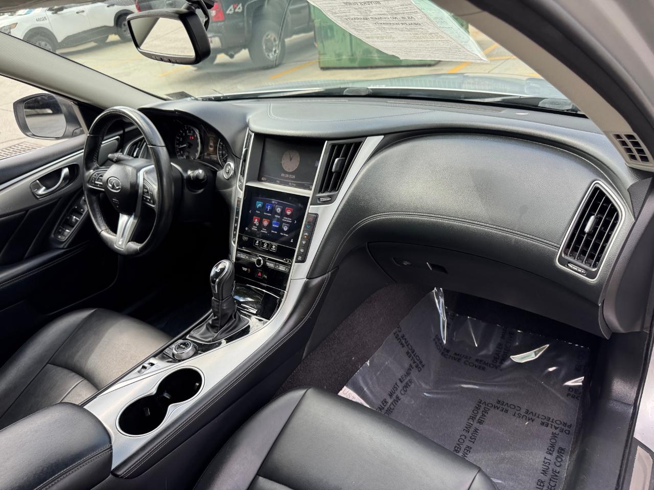 Infiniti Q50 3.0t LUXE AWD 2019
