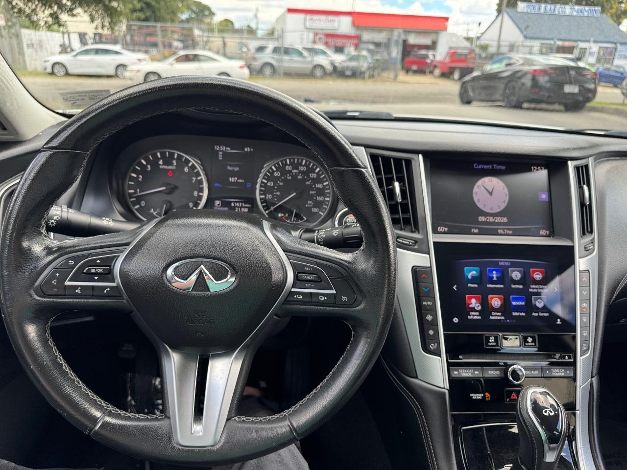 Infiniti Q50 3.0t LUXE AWD 2019