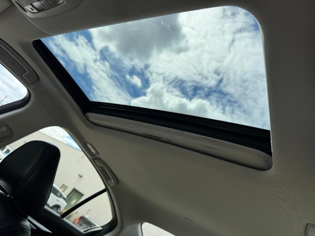 Infiniti Q50 3.0t LUXE AWD 2019
