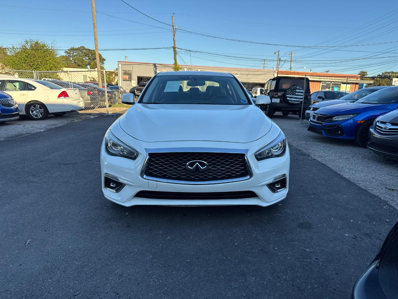 Infiniti Q50 3.0t LUXE AWD 2018