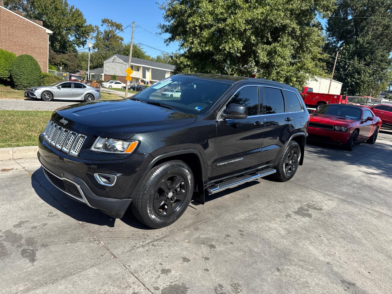 Jeep Grand Cherokee RWD 4dr Laredo 2016