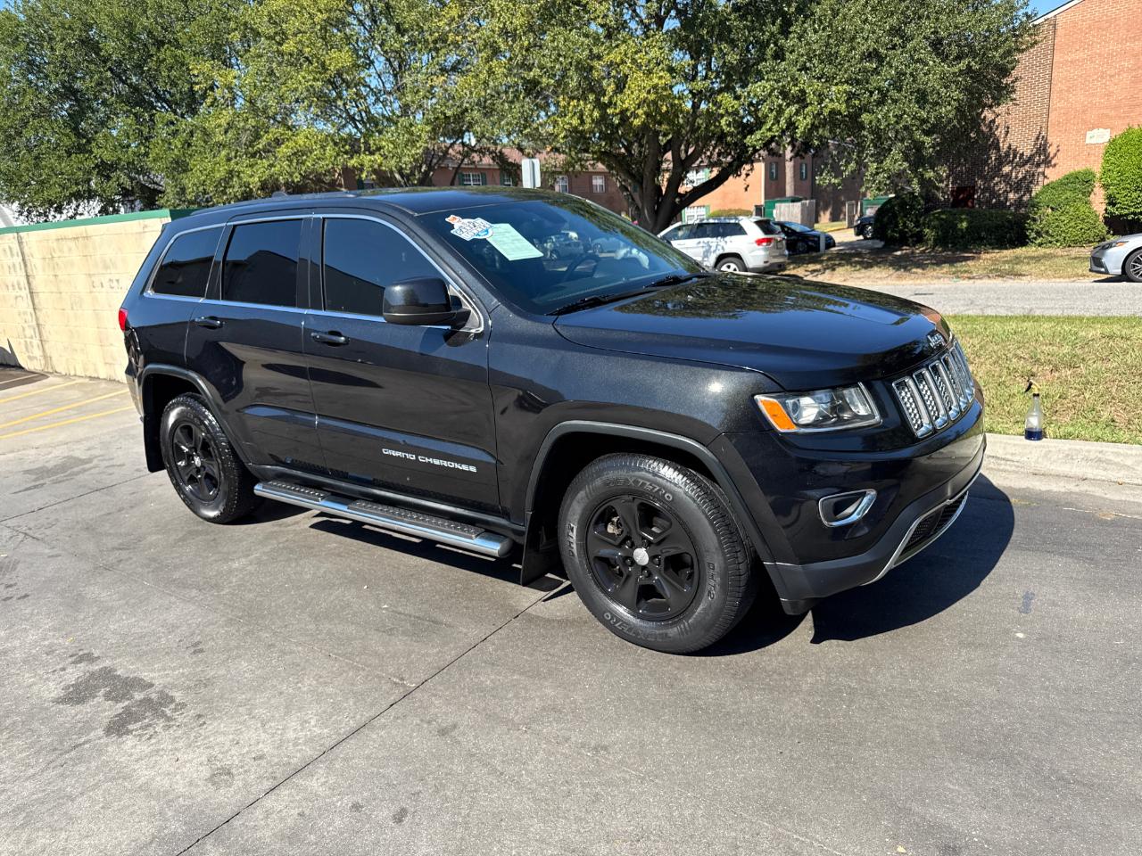 Jeep Grand Cherokee RWD 4dr Laredo 2016