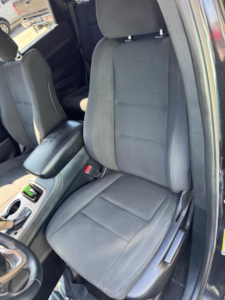 Jeep Grand Cherokee RWD 4dr Laredo 2016