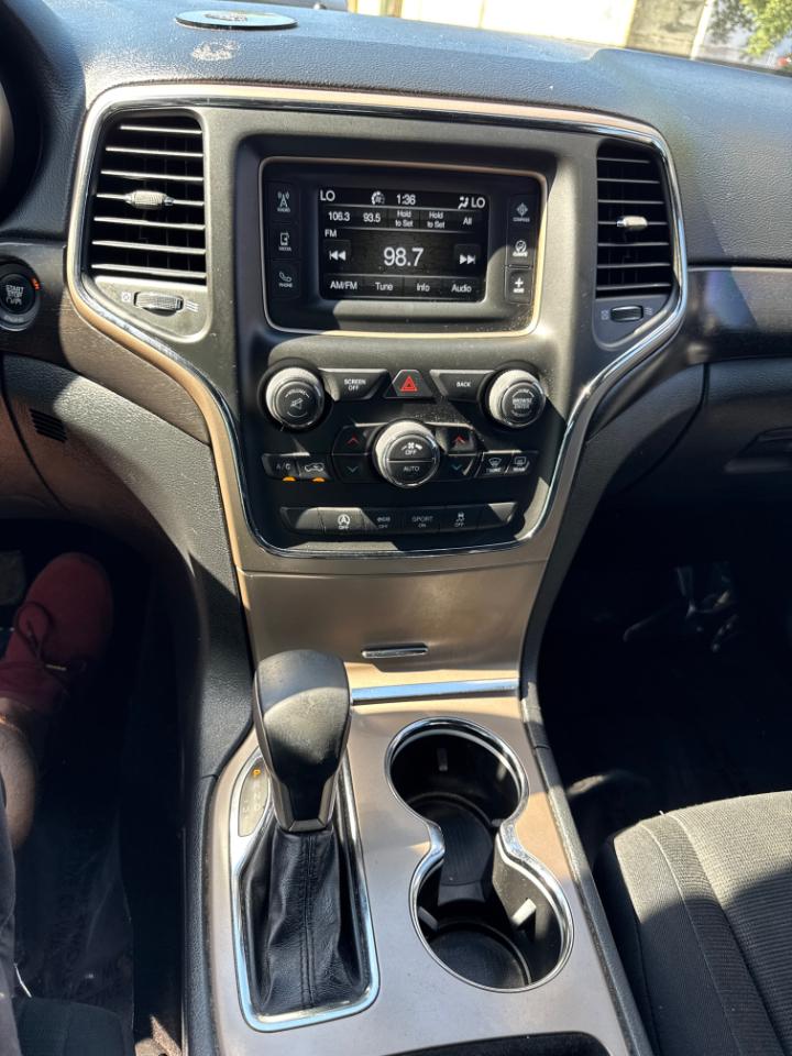 Jeep Grand Cherokee RWD 4dr Laredo 2016