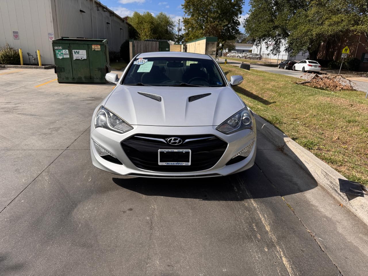 Hyundai Genesis Coupe 2dr 3.8L Auto Base w/Black Seats 2015