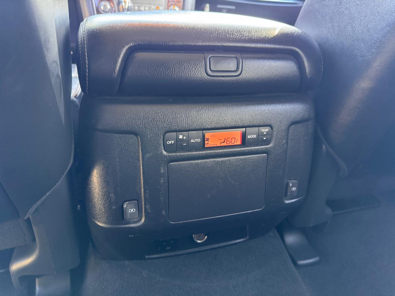 Nissan Armada 4x4 SL 2018