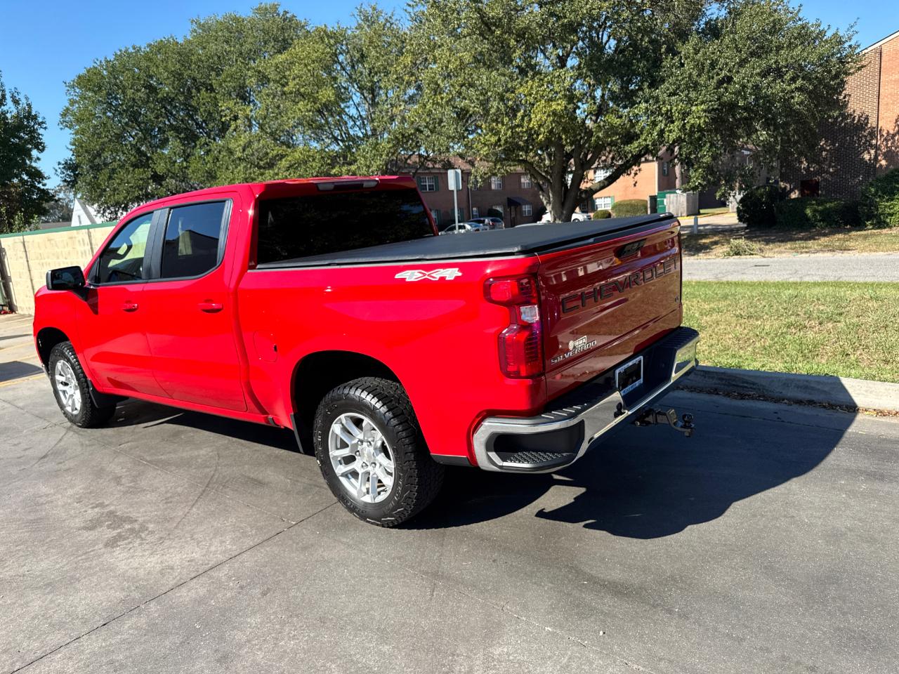 Chevrolet Silverado 1500 4WD Crew Cab 147" LT w/2FL 2022