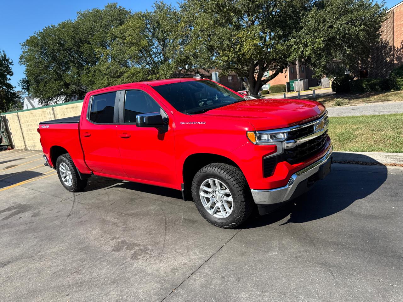 Chevrolet Silverado 1500 4WD Crew Cab 147" LT w/2FL 2022