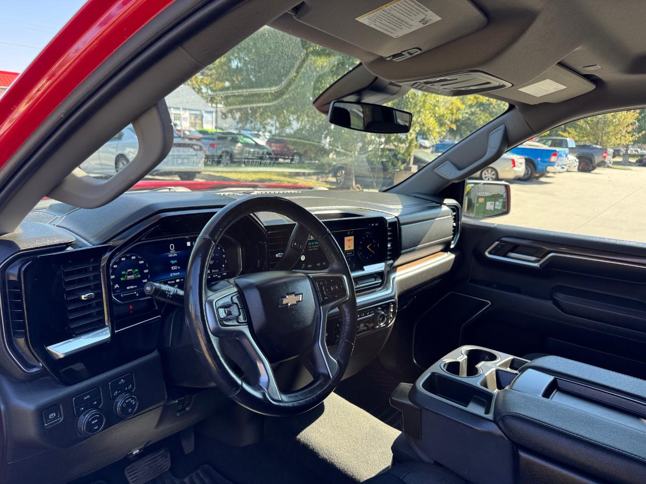 Chevrolet Silverado 1500 4WD Crew Cab 147" LT w/2FL 2022
