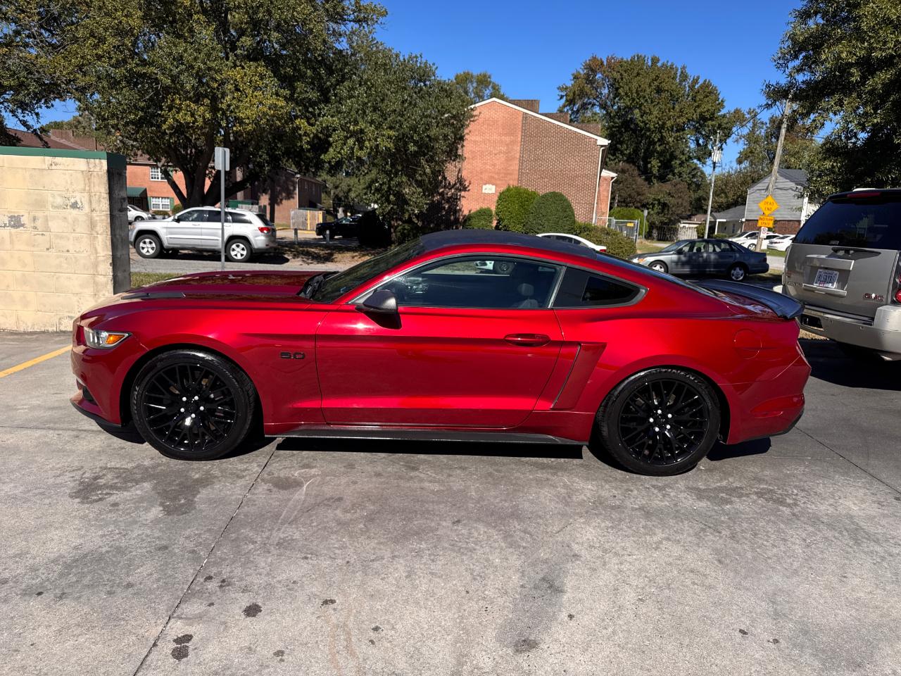Ford Mustang GT Fastback 2017