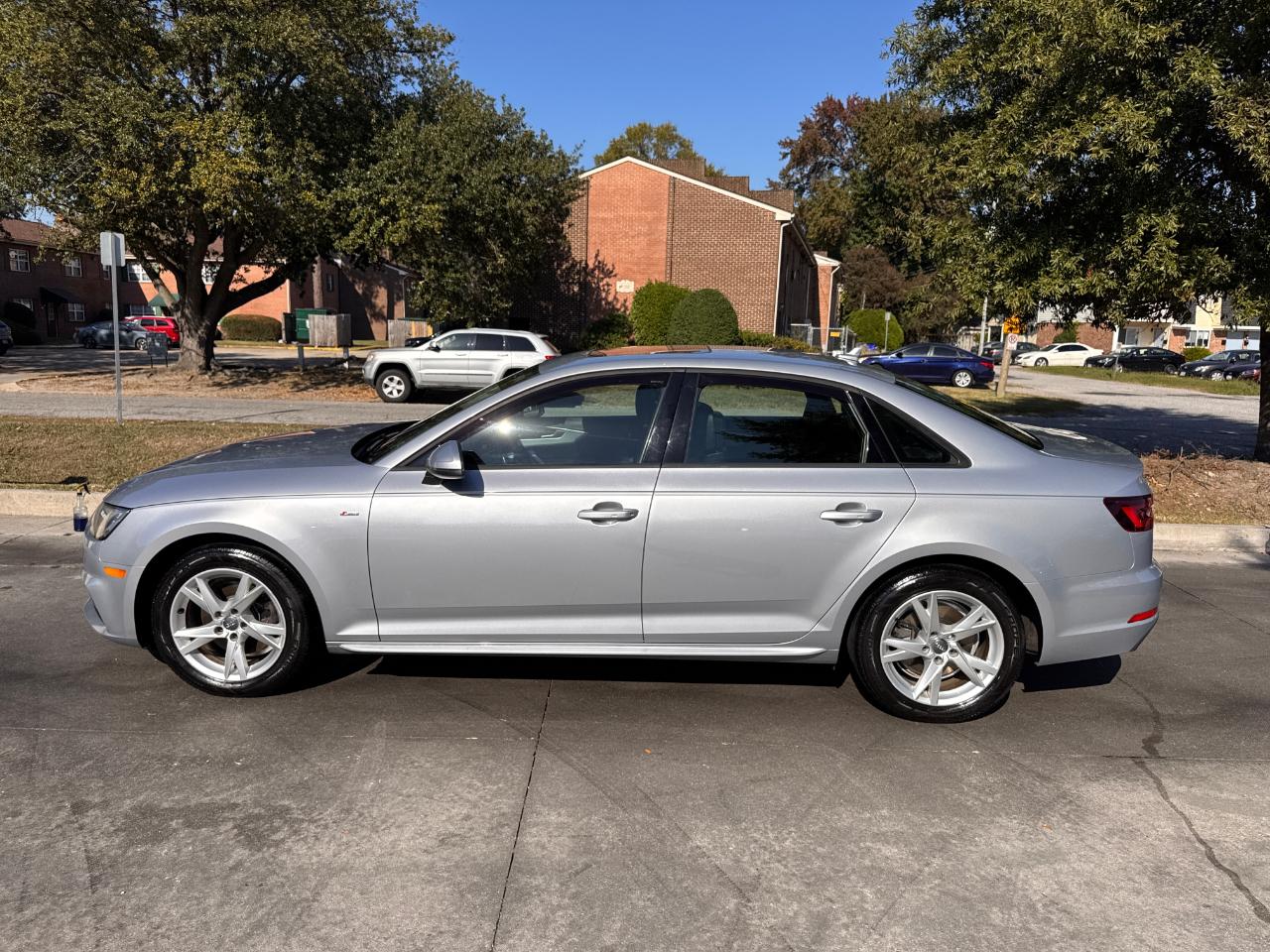 Audi A4  2018