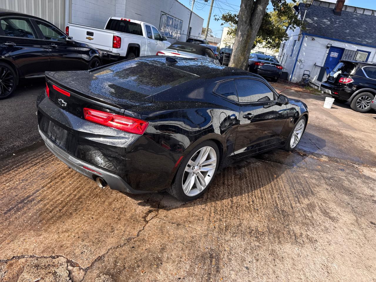 Chevrolet Camaro 2dr Cpe 1LT 2018