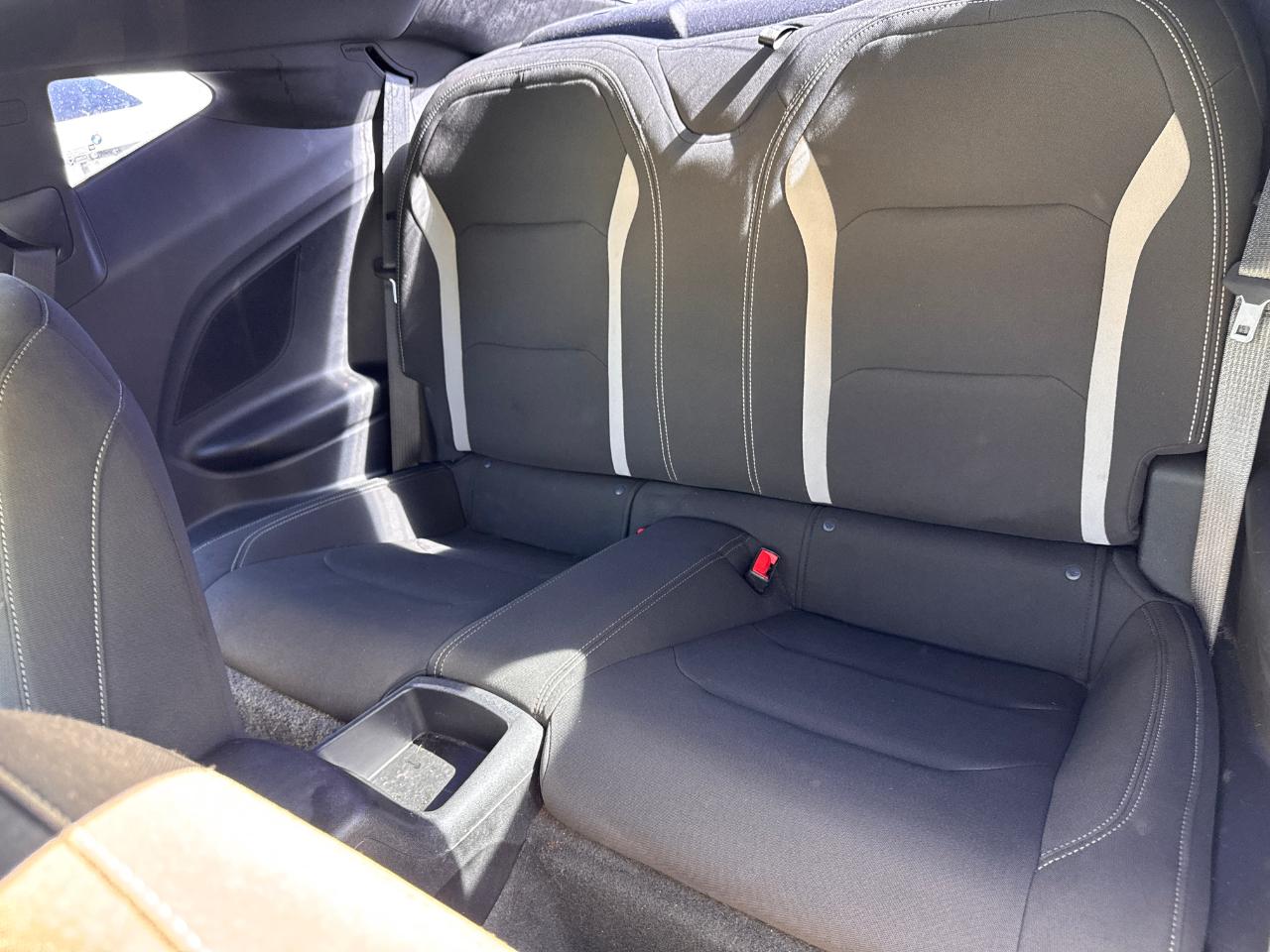 Chevrolet Camaro 2dr Cpe 1LT 2018