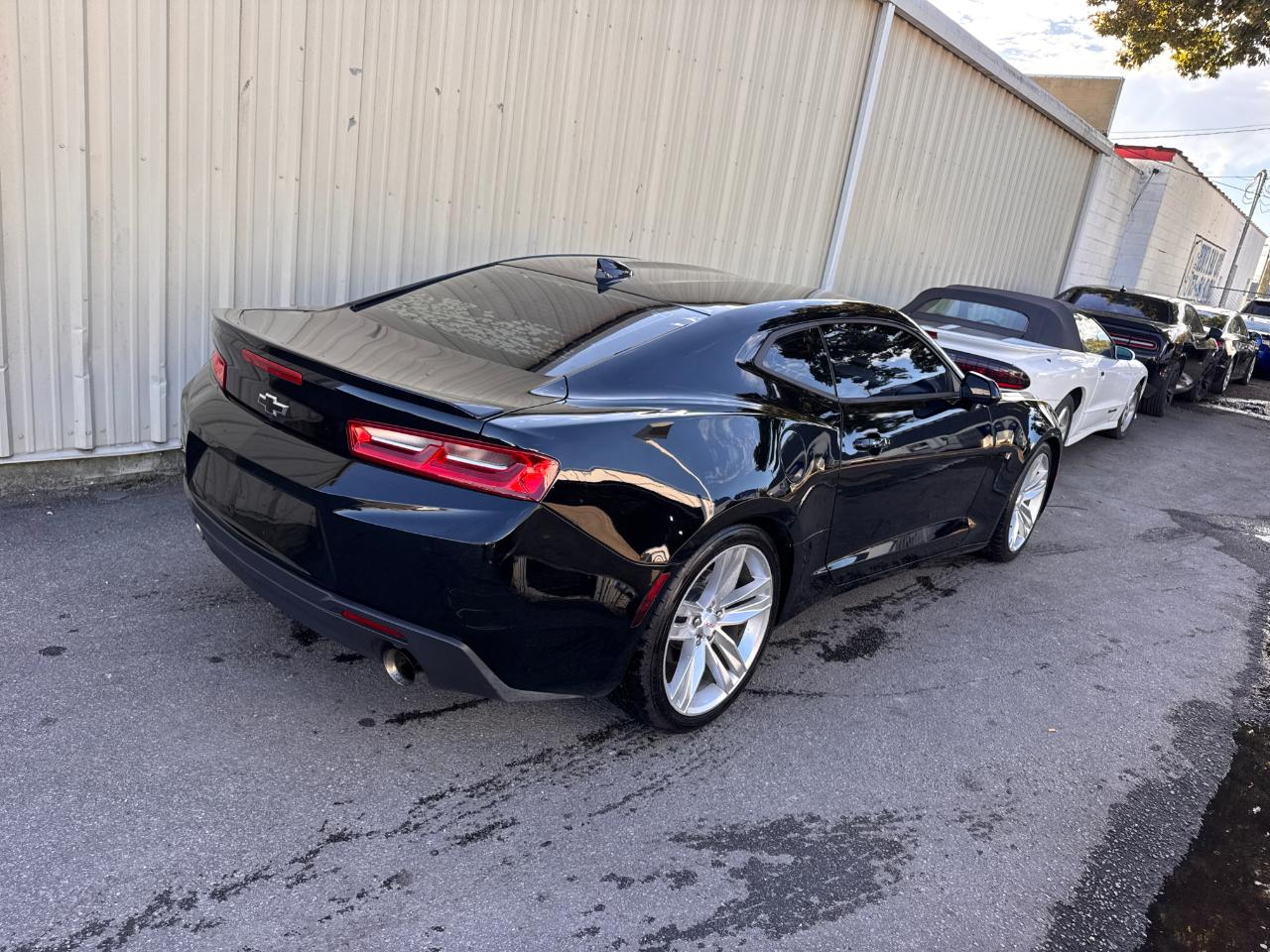 Chevrolet Camaro 2dr Cpe 1LT 2018