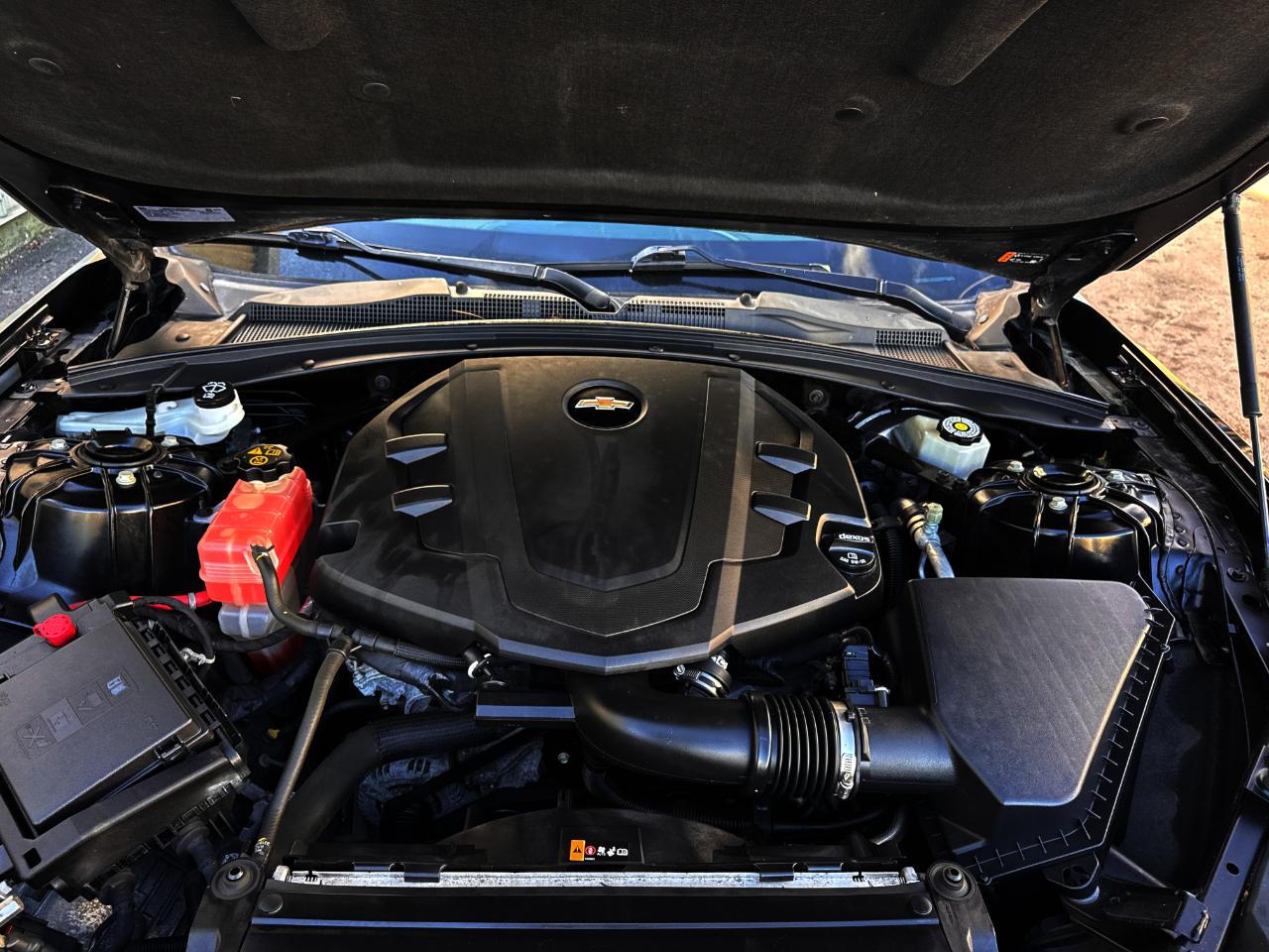 Chevrolet Camaro 2dr Cpe 1LT 2018